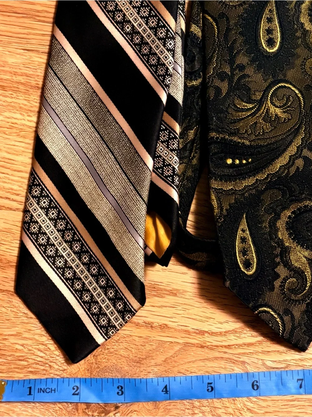 Vintage & Classic Men's Necktie Lot of 5 | Paisley, Polka Dot, Striped & Solid⁠